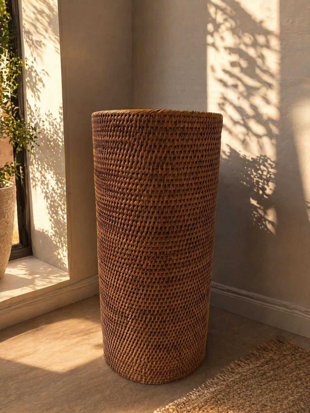 Handwoven Rattan Umbrella Stand (Natural)